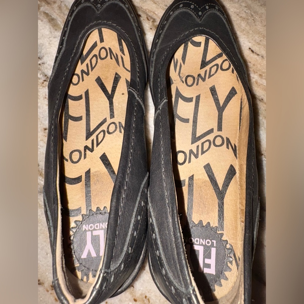 FLY LONDON Leather Loafers - Picture 2 of 5